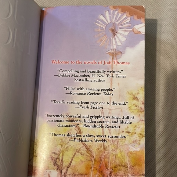 📚2/$14; 3/$16; 4/$18; 5/$20 ADD $2 for any additional books! ENJOY📚📚📚 - Picture 3 of 7